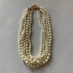 J crew pearl necklace
